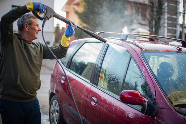 Garage Pressure Washing in Cahokia, IL